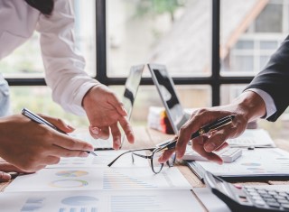 How to optimise building systems? Focus on energy savings and indoor environment